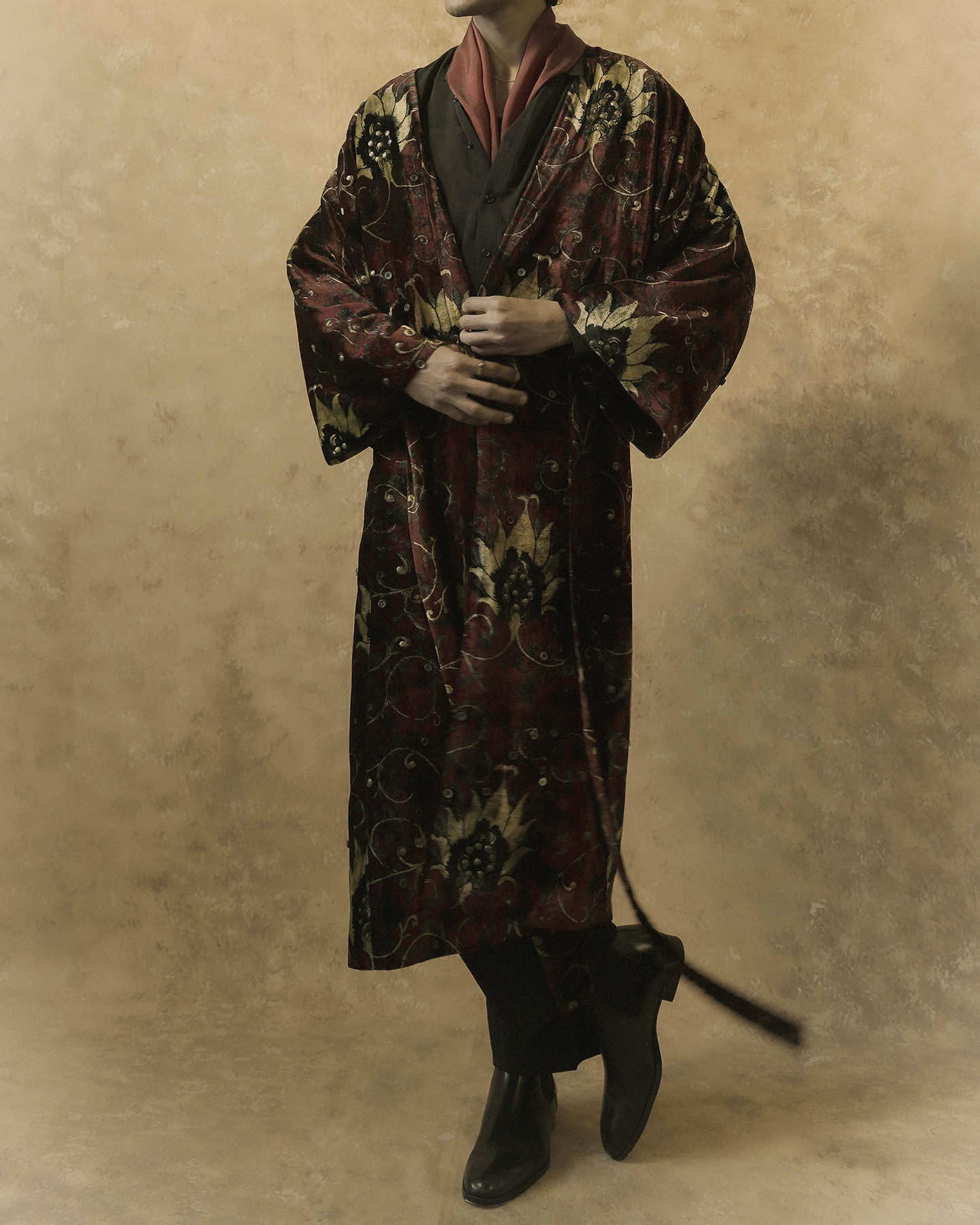 Vines of Chitz Smoking Robe