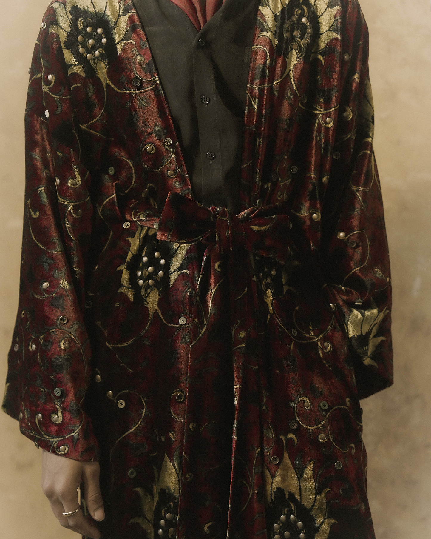Vines of Chitz Smoking Robe